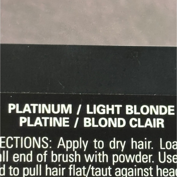 👱🏼‍♀️Color Wow root touch up in color light blonde/ platinum blonde - Picture 7 of 9